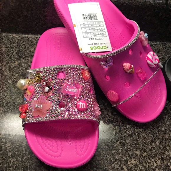 ✨CUSTOMIZED GLAM ELECTRIC PINK 💎 BLING CROC 🐊 SLIDES SIZE 9✨